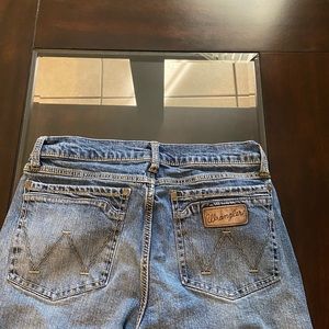Wrangler retro slim boot cut jeans size 30 X 36